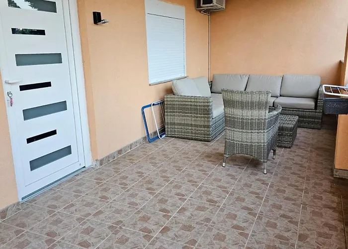 Apartman Desnica *